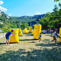 structure laser game au domaine des blachas